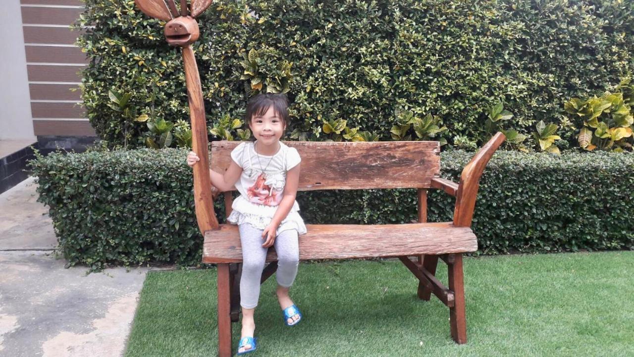 Naiya Place Kanchanaburi Esterno foto